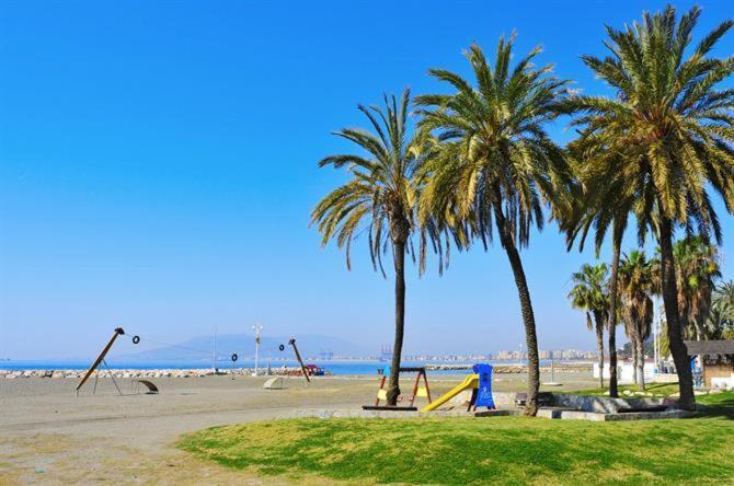 Apartamento Piso 110m² en el Palo con parking cerca de la playa Málaga Exterior foto